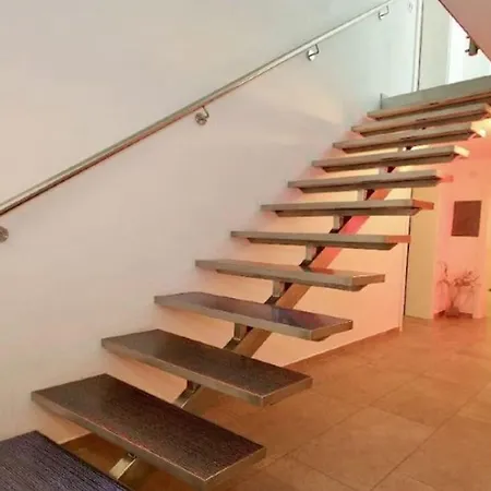 Exklusives Haus Mit Pool&sauna *