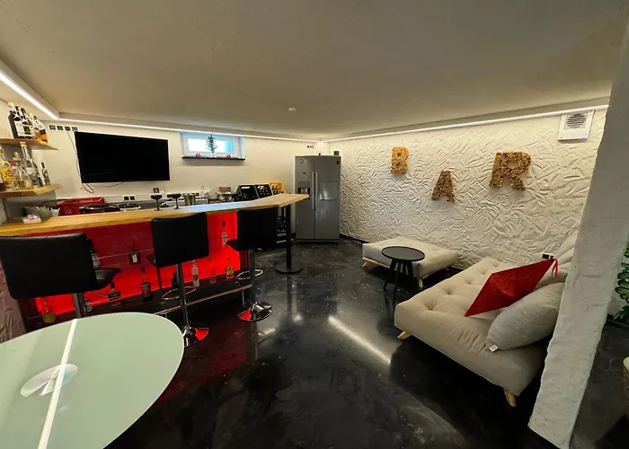 Exklusives Haus Mit Pool&sauna Villa